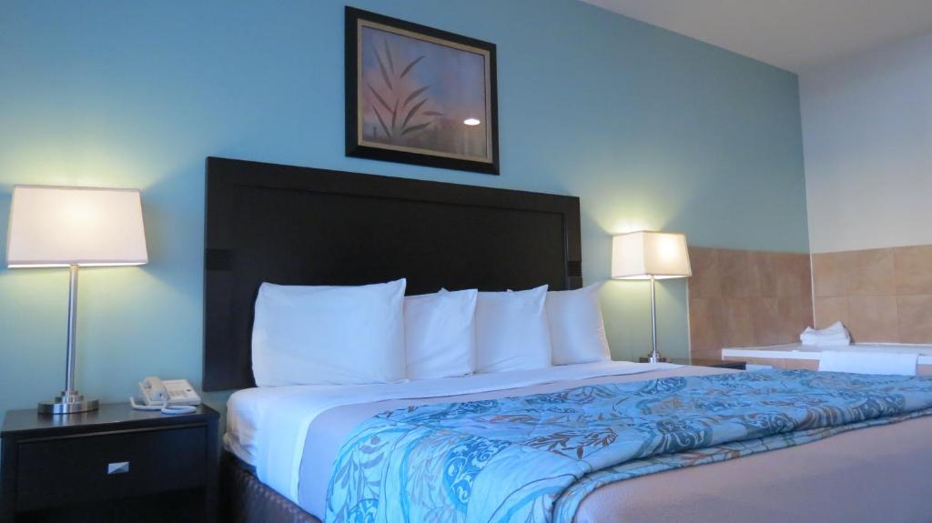 Grand Inn And Suites Houston Room photo